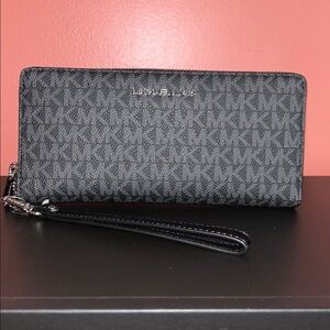 MK Wristlet